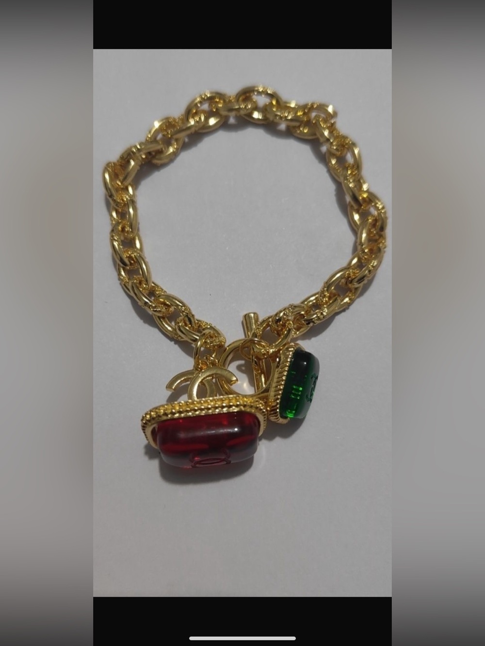 ChaneI. Gripoxi Bracelet Gold-Tone with Ruby Red and Emerald Green CC LOGOS